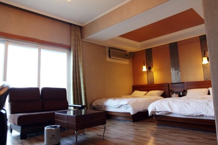 Zenith Hotel Boryeong Exteriör bild